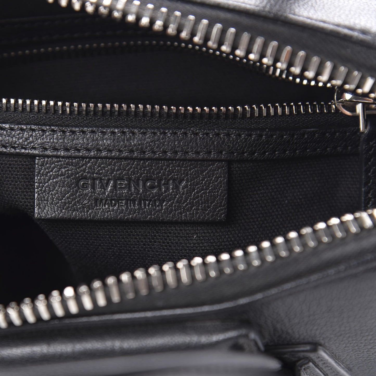 Sugar Goatskin Mini Antigona Black