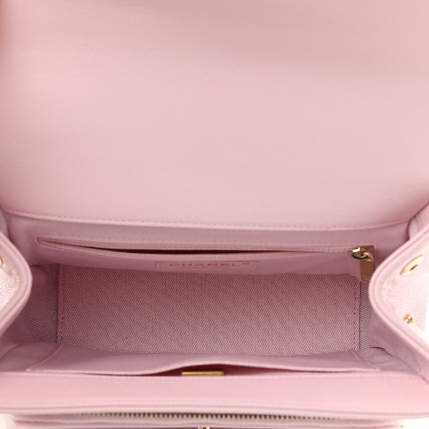 Caviar Quilted Medium Business Affinity Flap Light Pink