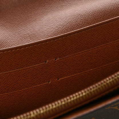 Louis Vuitton Monogram Sarah Wallet 12 of 13