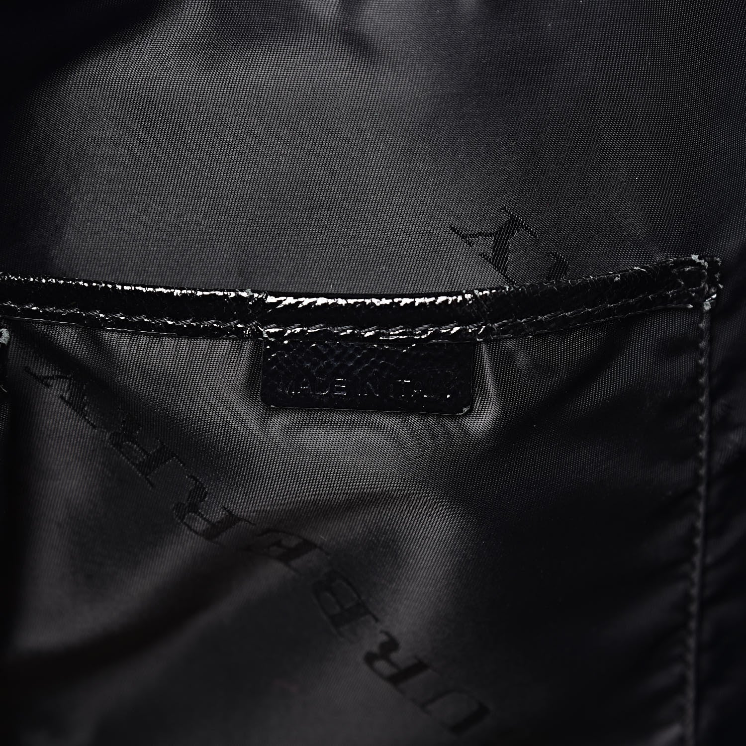 Burberry Patent Large Somerford Tote Black 7 of 12