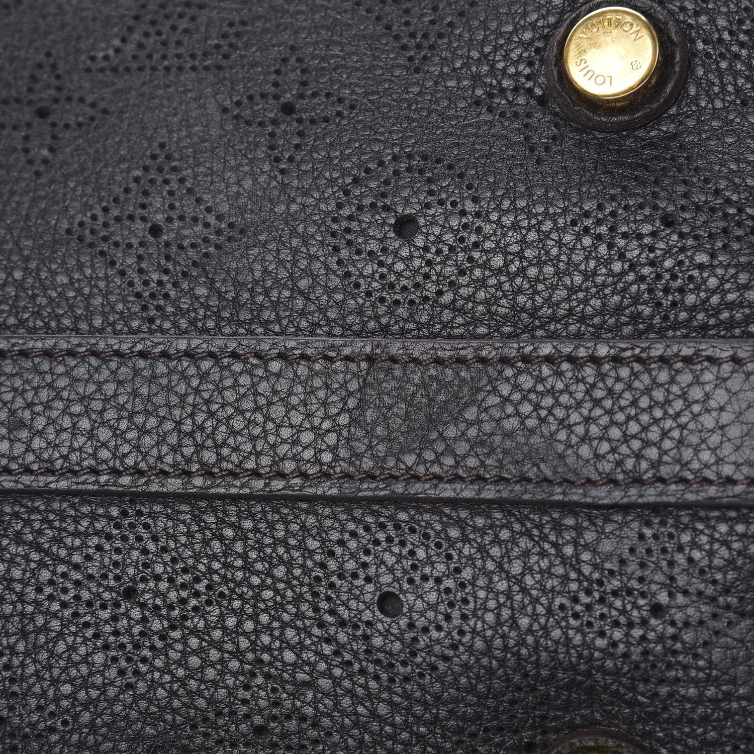 Louis Vuitton Mahina Cirrus PM Black 11 of 12