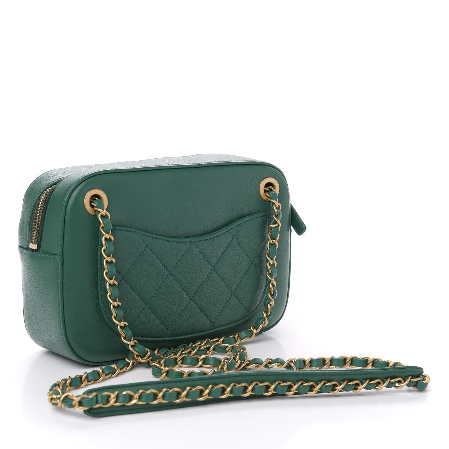 CHANEL グリーン CCロゴポーチ　新品　難あり Chanel Goatskin Quilted Chain Infinity Camera Case Green 612868