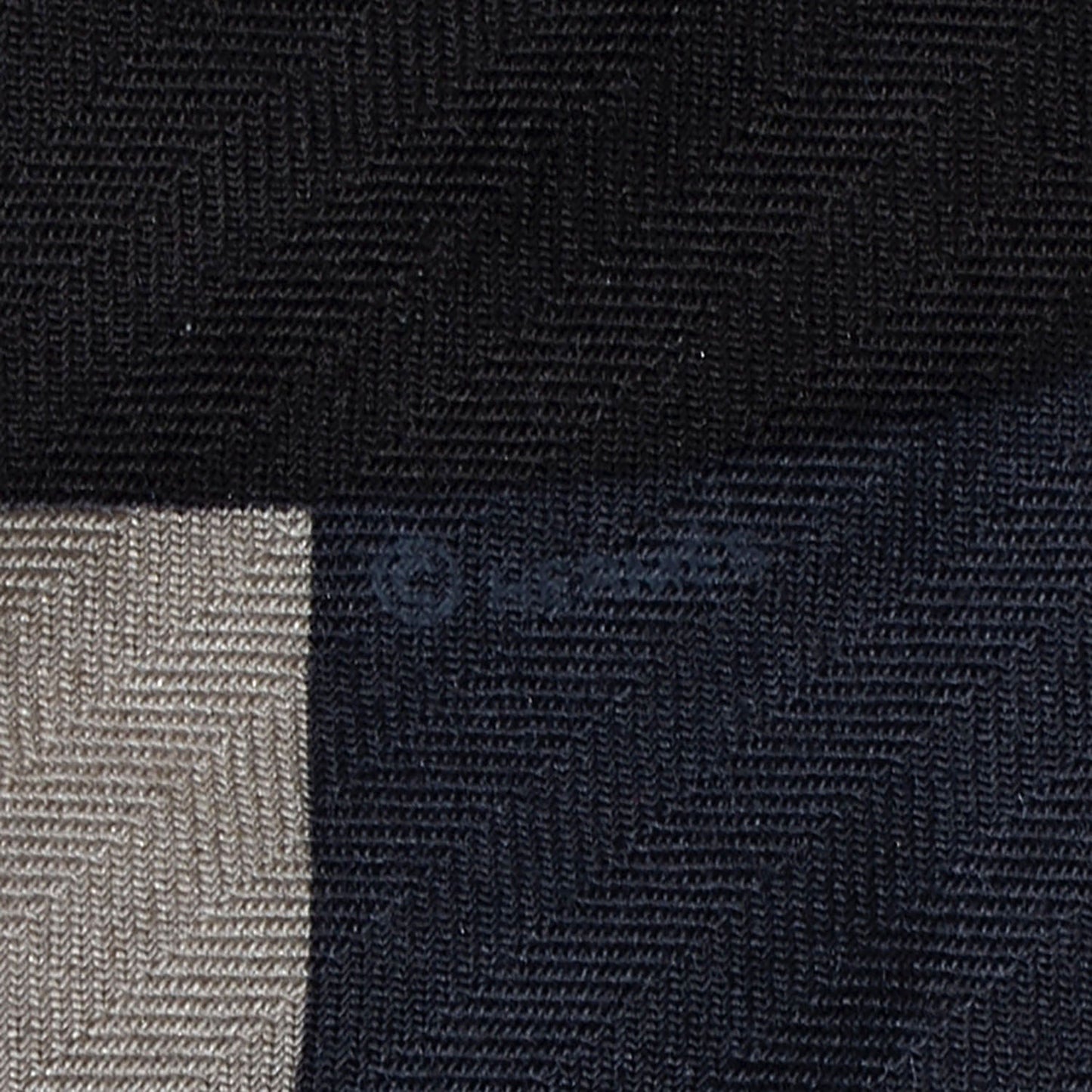 Cashmere Silk Perspective Cavaliere Scarf 100 Naturel Gris Rouge Profond