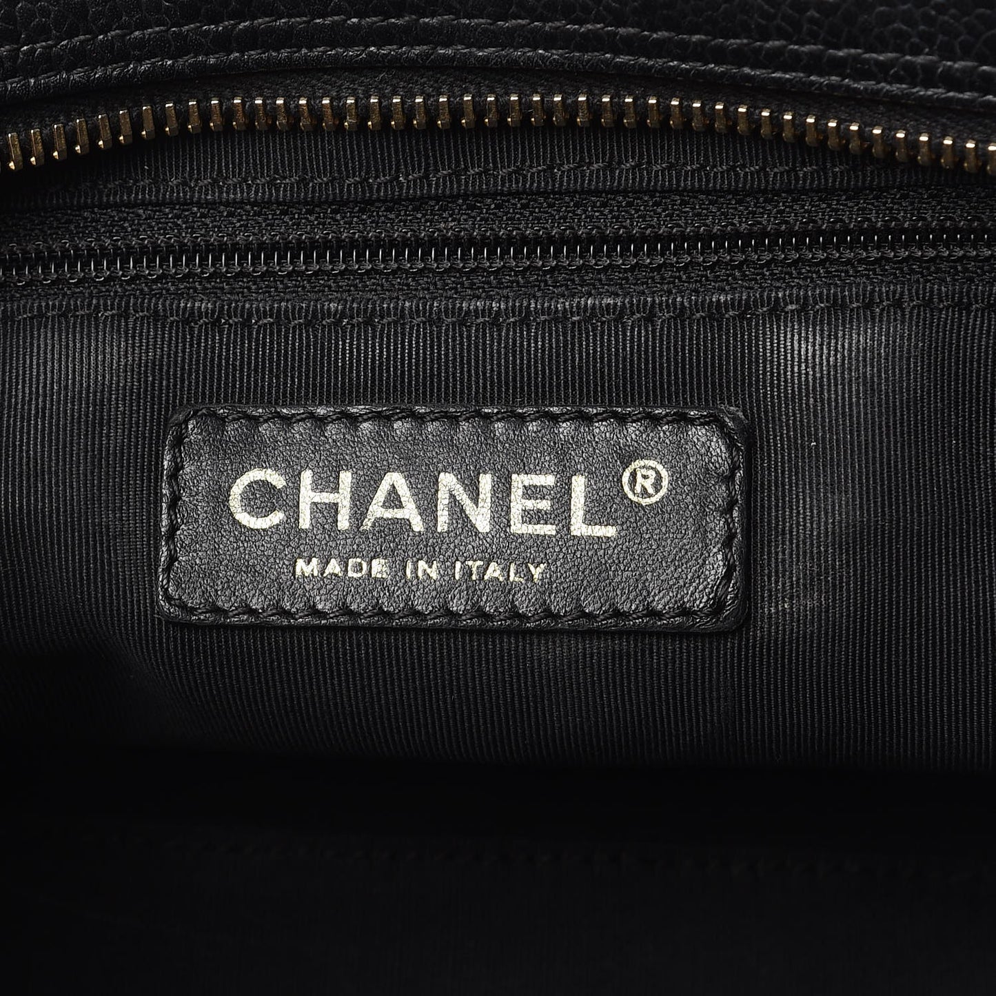 Caviar Quilted Petit Timeless Tote PTT Black
