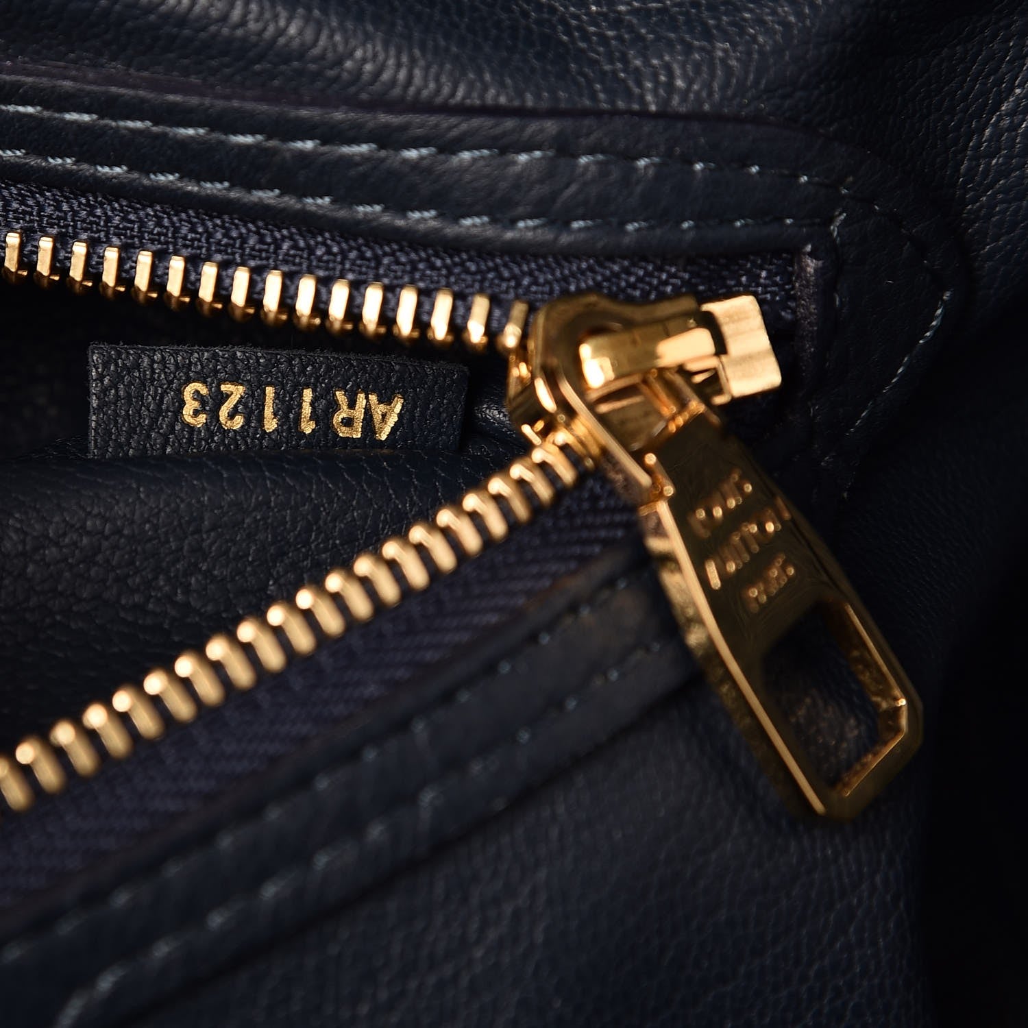 Louis Vuitton Ostrich Python Majestueux Tote MM Blue 7 of 7