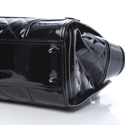 Burberry Patent Quilted Large Manor Tote Black 11 of 16