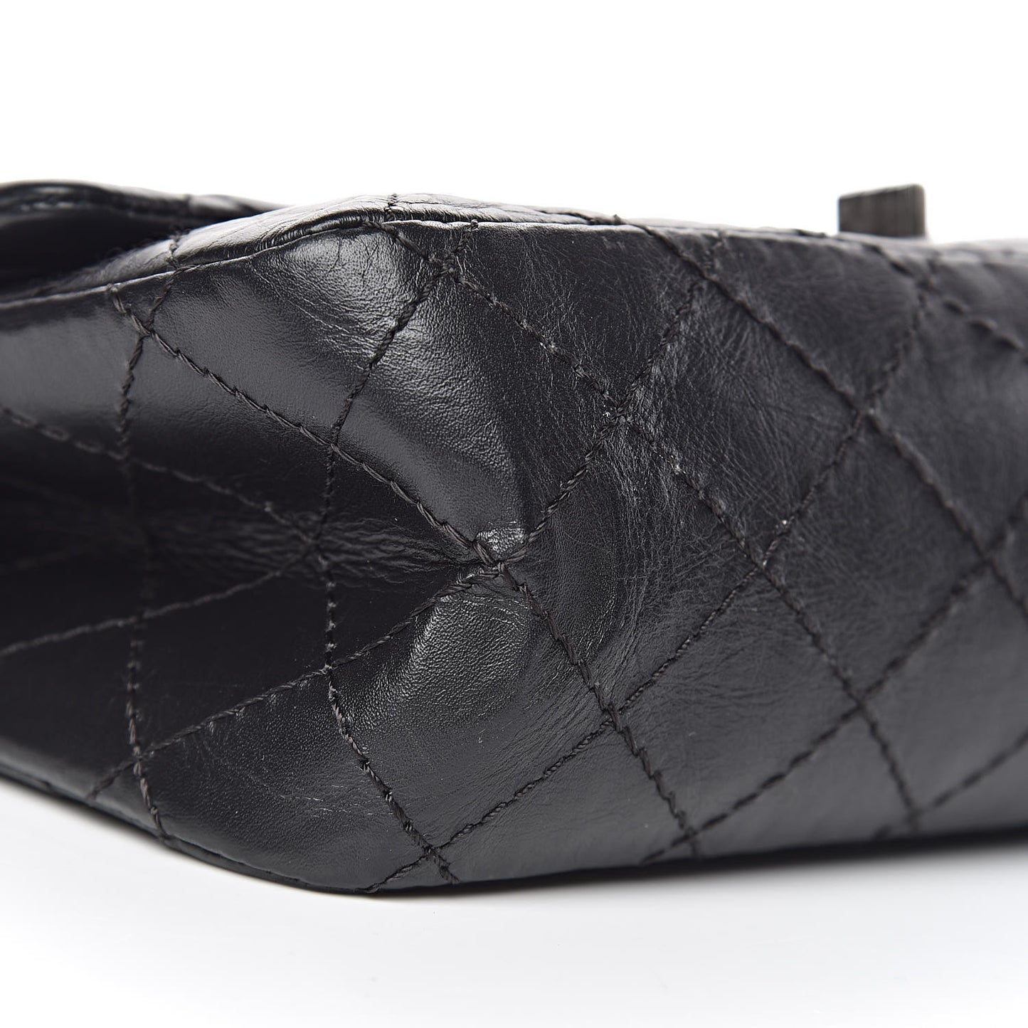 Aged Calfskin Quilted 2.55 Reissue 225 Flap Black