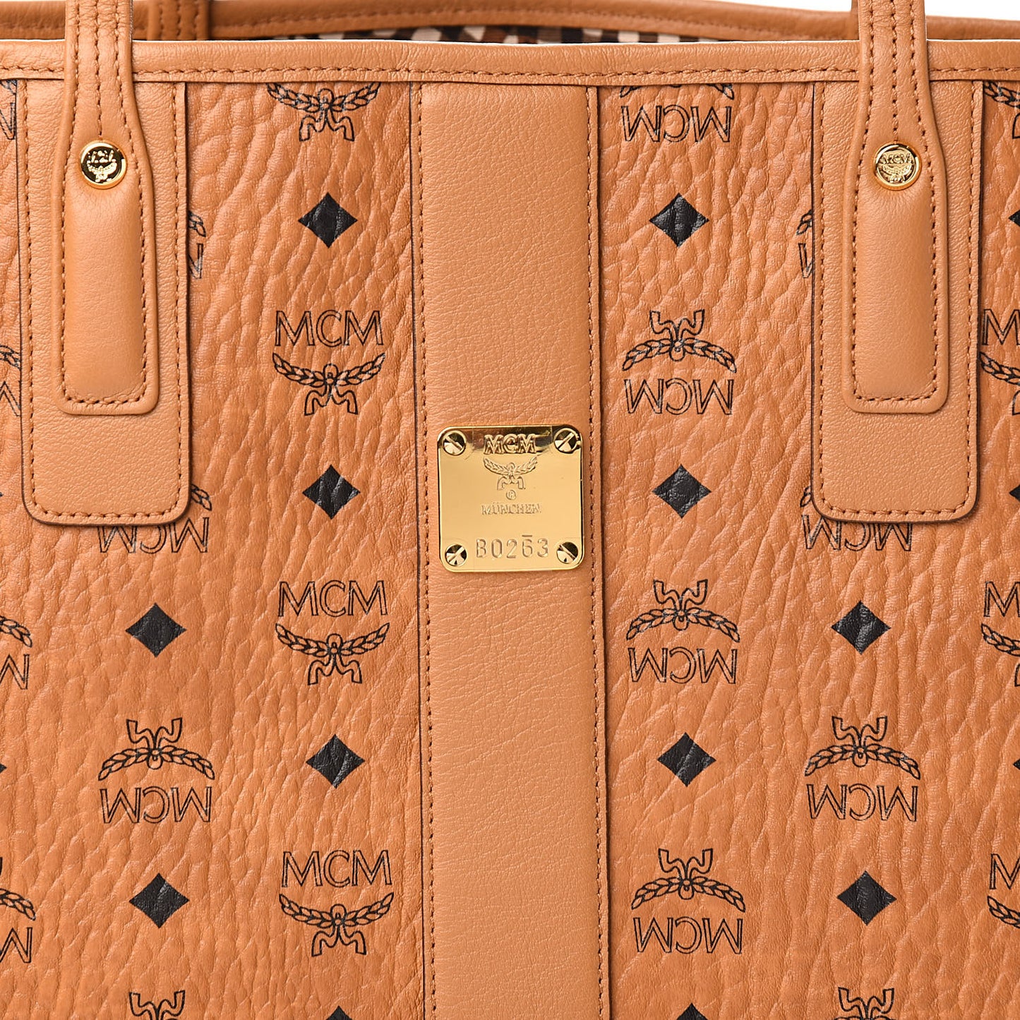 Visetos Medium Liz Reversible Shopper Tote Cognac