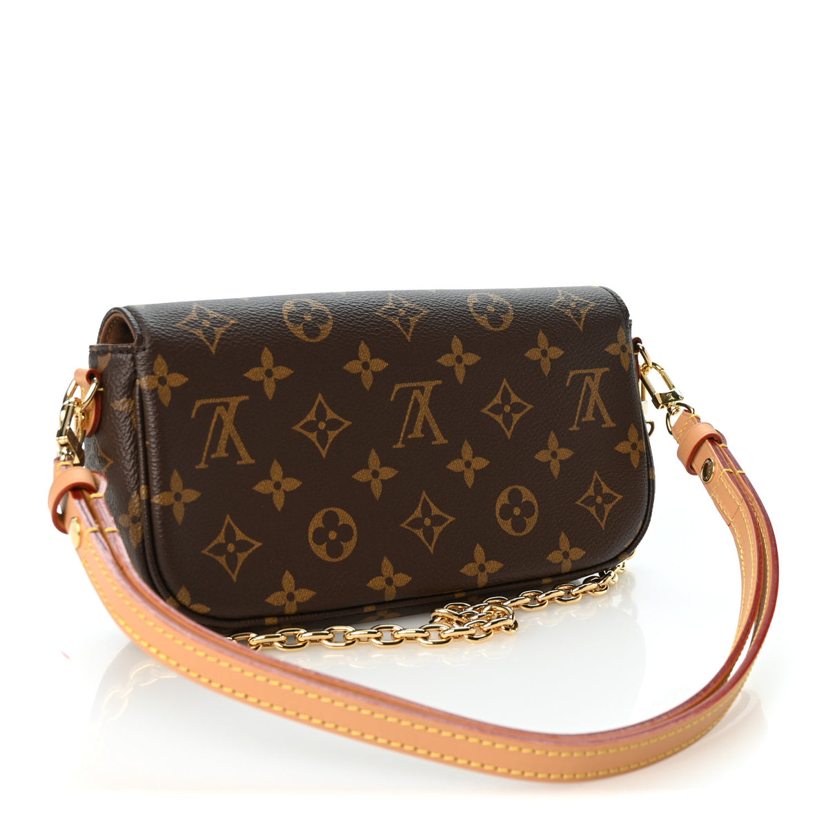 Monogram Ivy Wallet On Chain