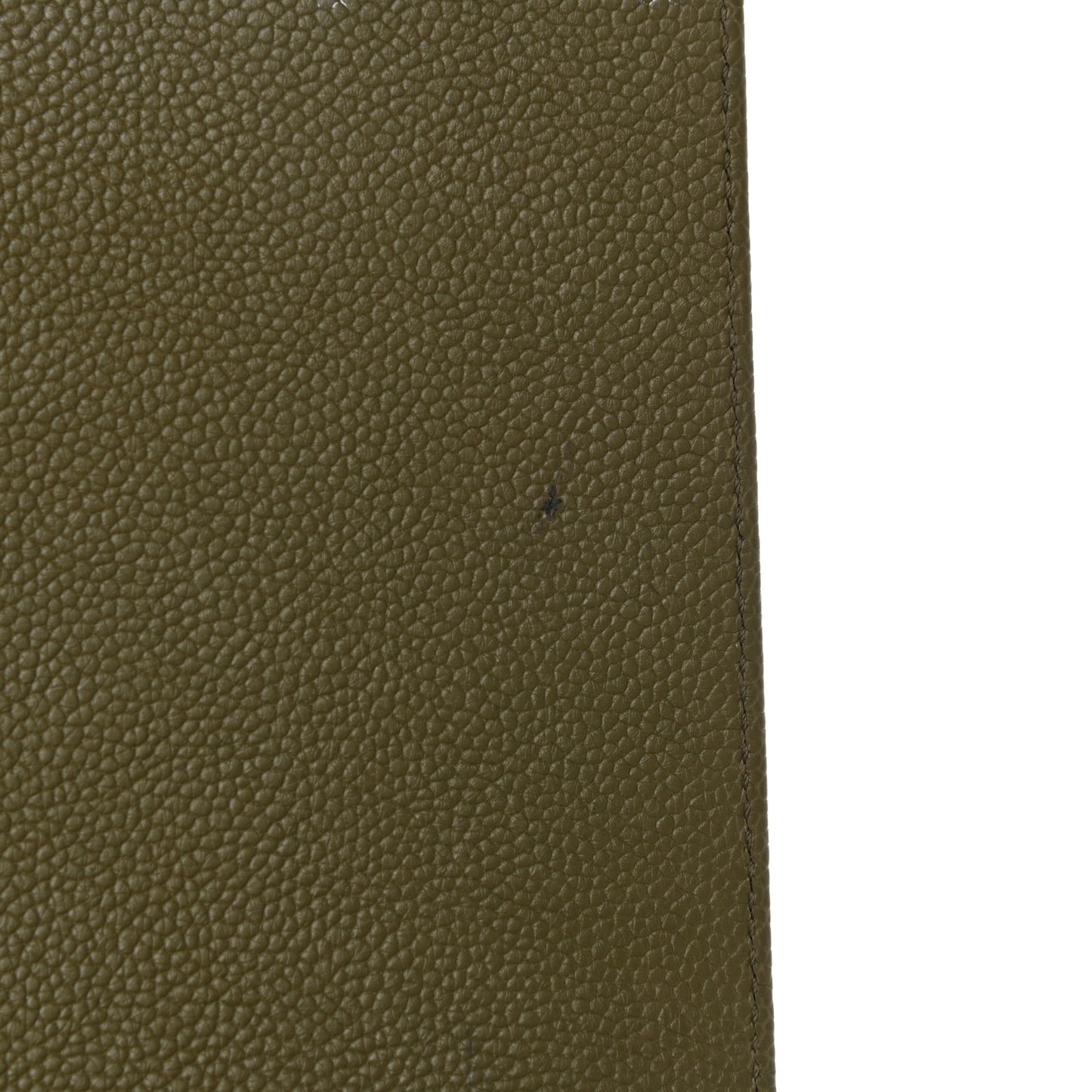 Caviar Quilted Medium Boy Flap Green
