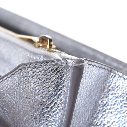 Saint Laurent Metallic Calfskin Monogram Chain Wallet Argento 11 of 11