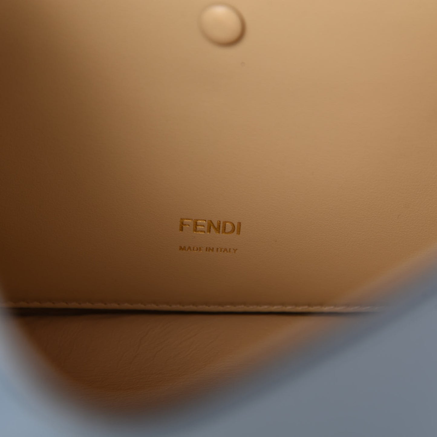 Vitello Grace Matte F is Fendi Kan U Shoulder Bag Azzurro Merlino