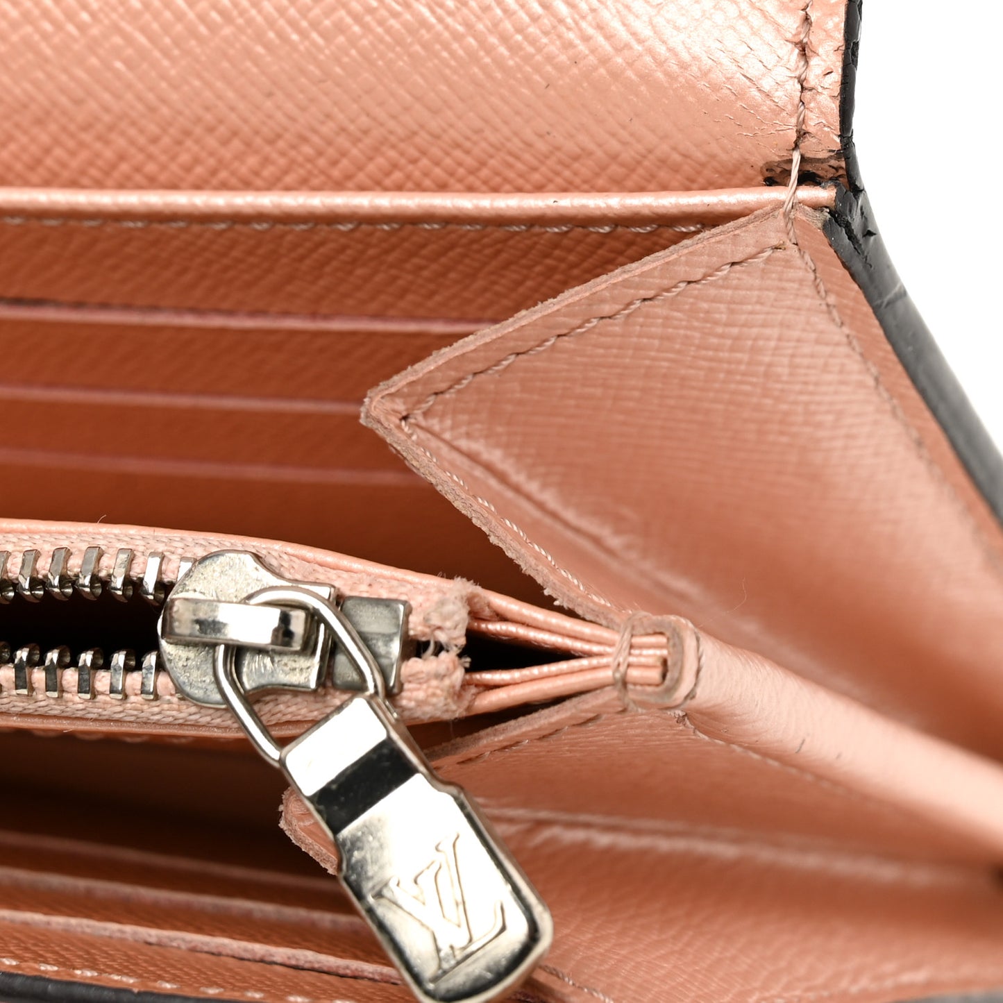 Epi Louise Wallet Rose Nacre