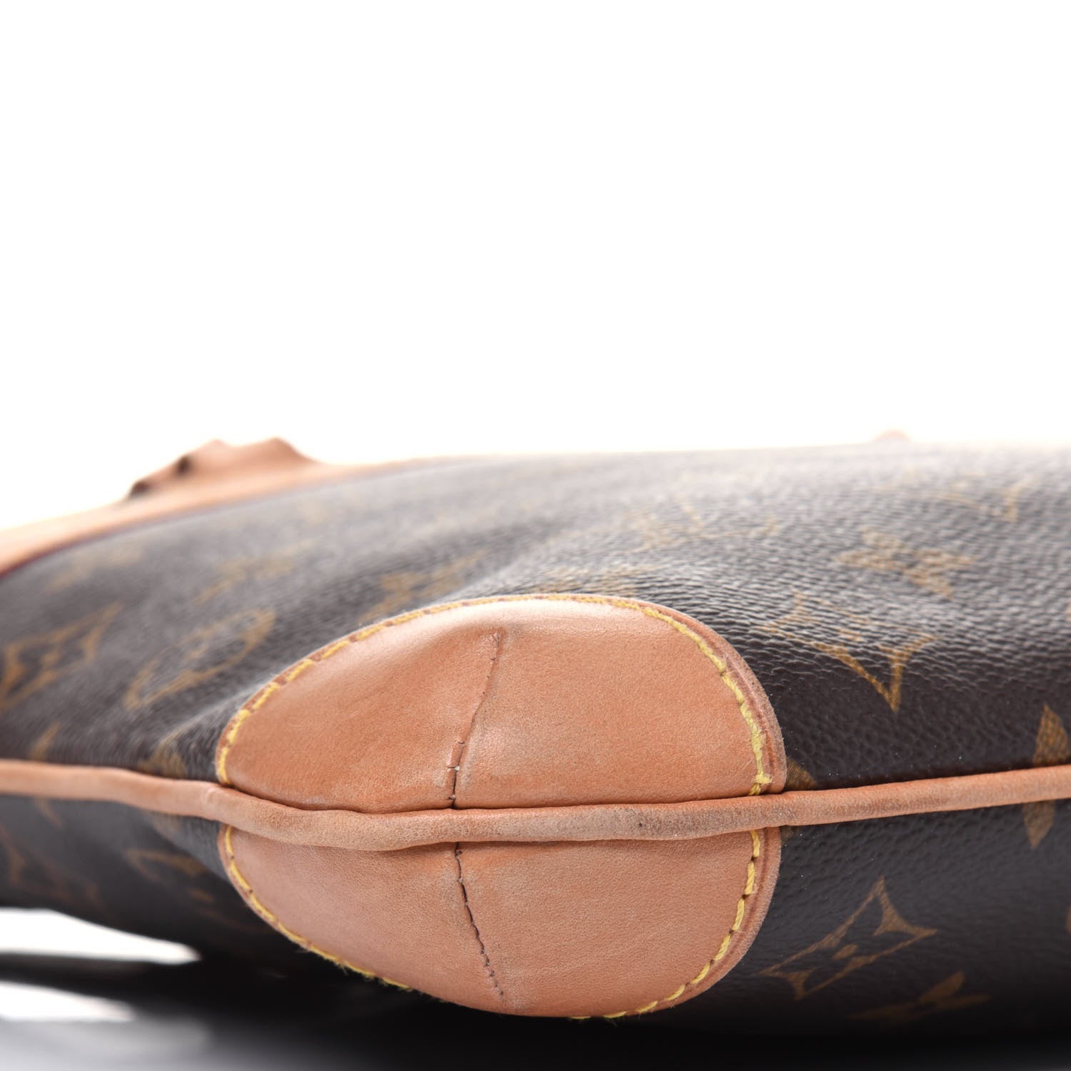 Louis Vuitton Monogram Sac Coussin GM 14 of 25