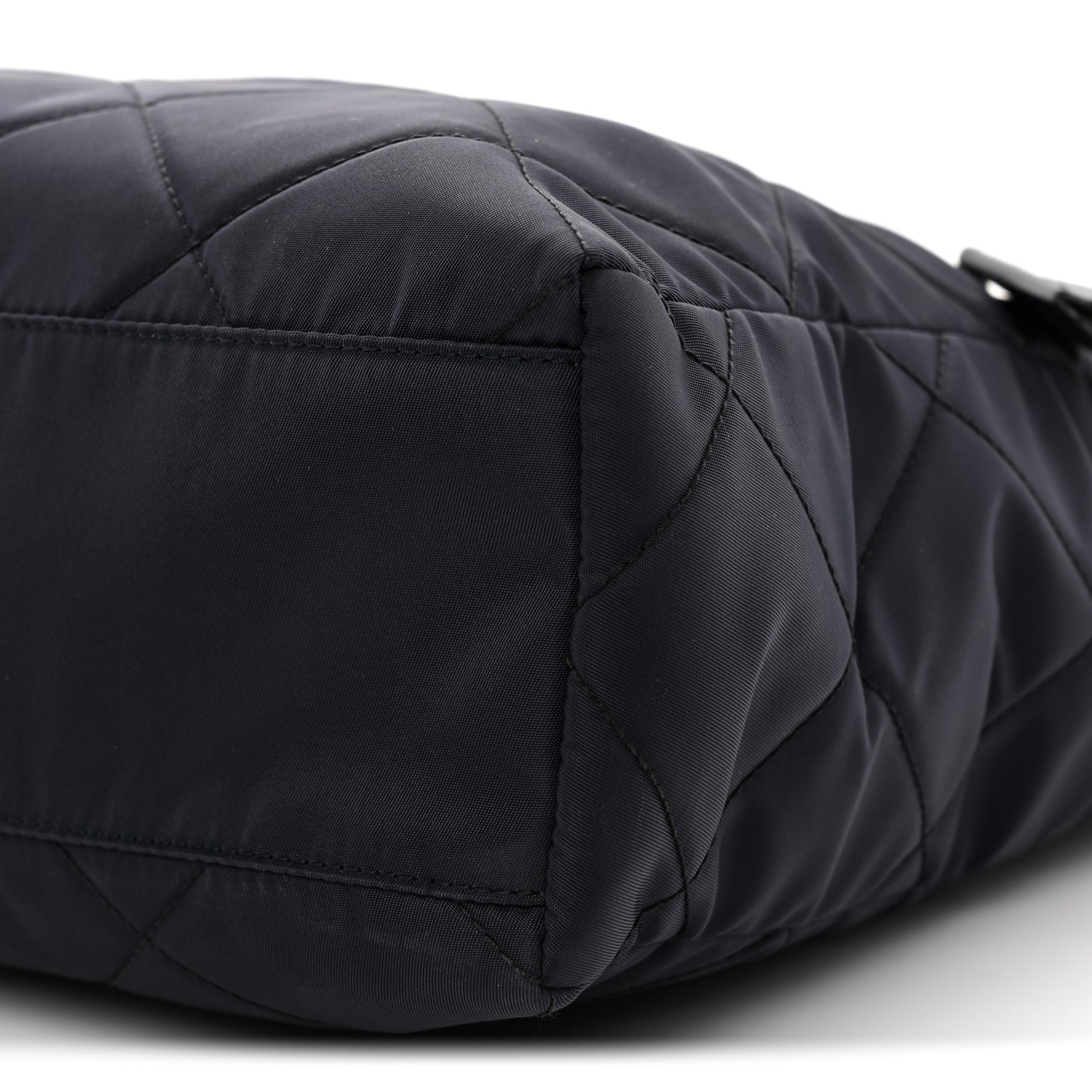 Nylon Tessuto Impuntu Quilted Tote Baltico
