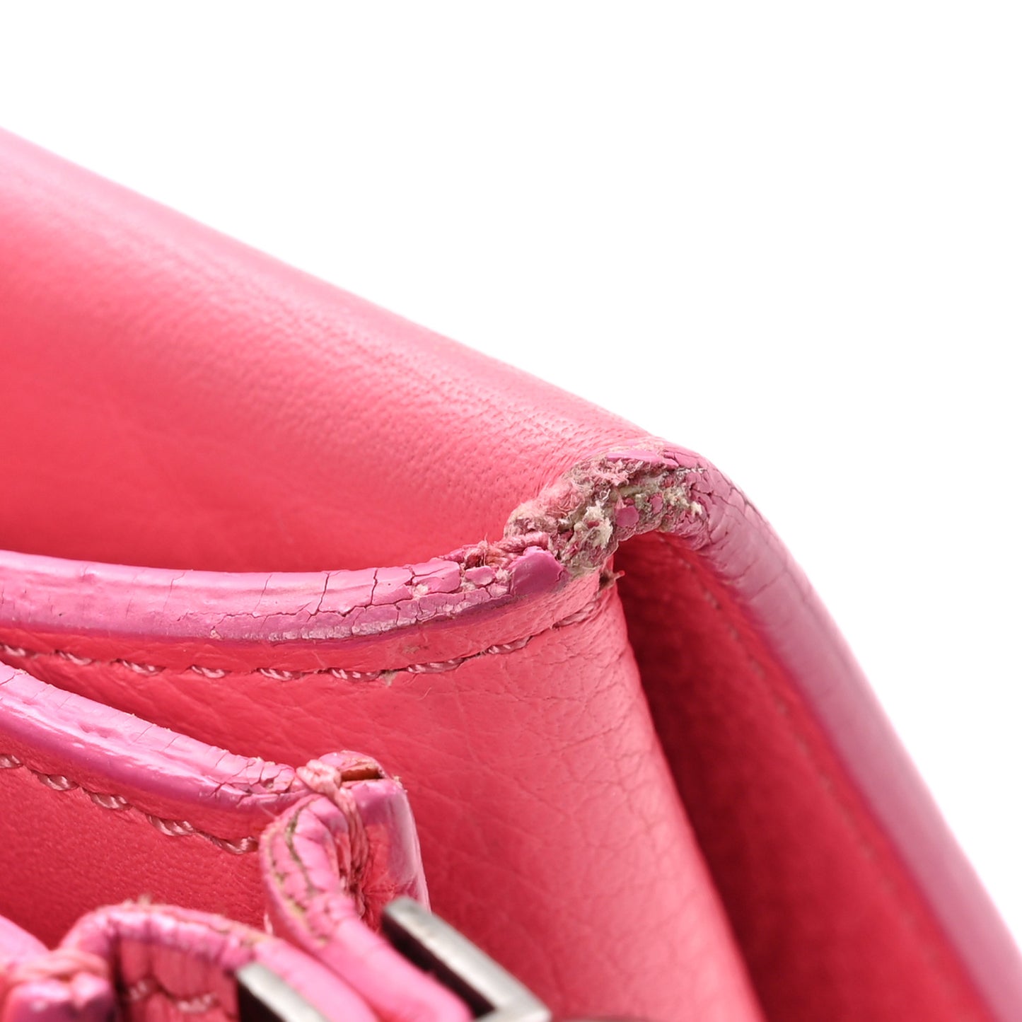 Grained Calfskin Passage Messenger Pink