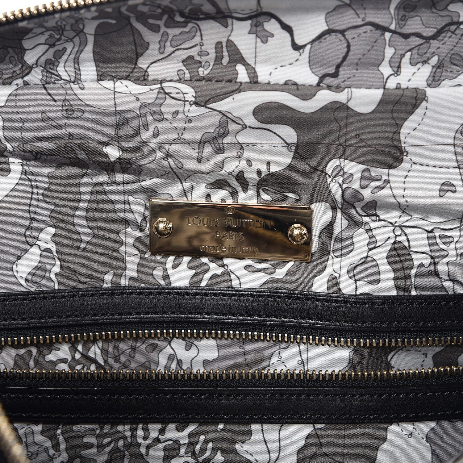 Louis Vuitton Bequia Sac De Voyage Black 6 of 24