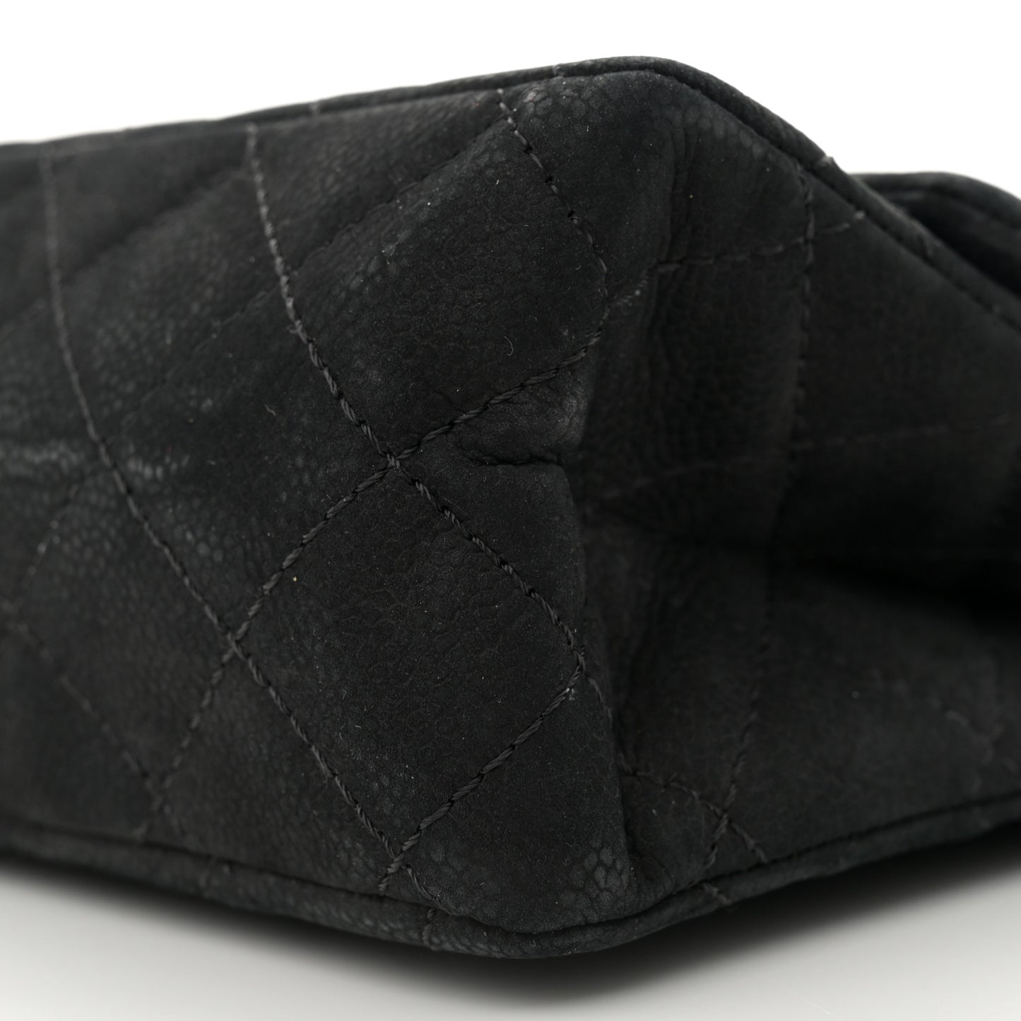 Iridescent Caviar Quilted 2.55 Reissue 226 Flap Black