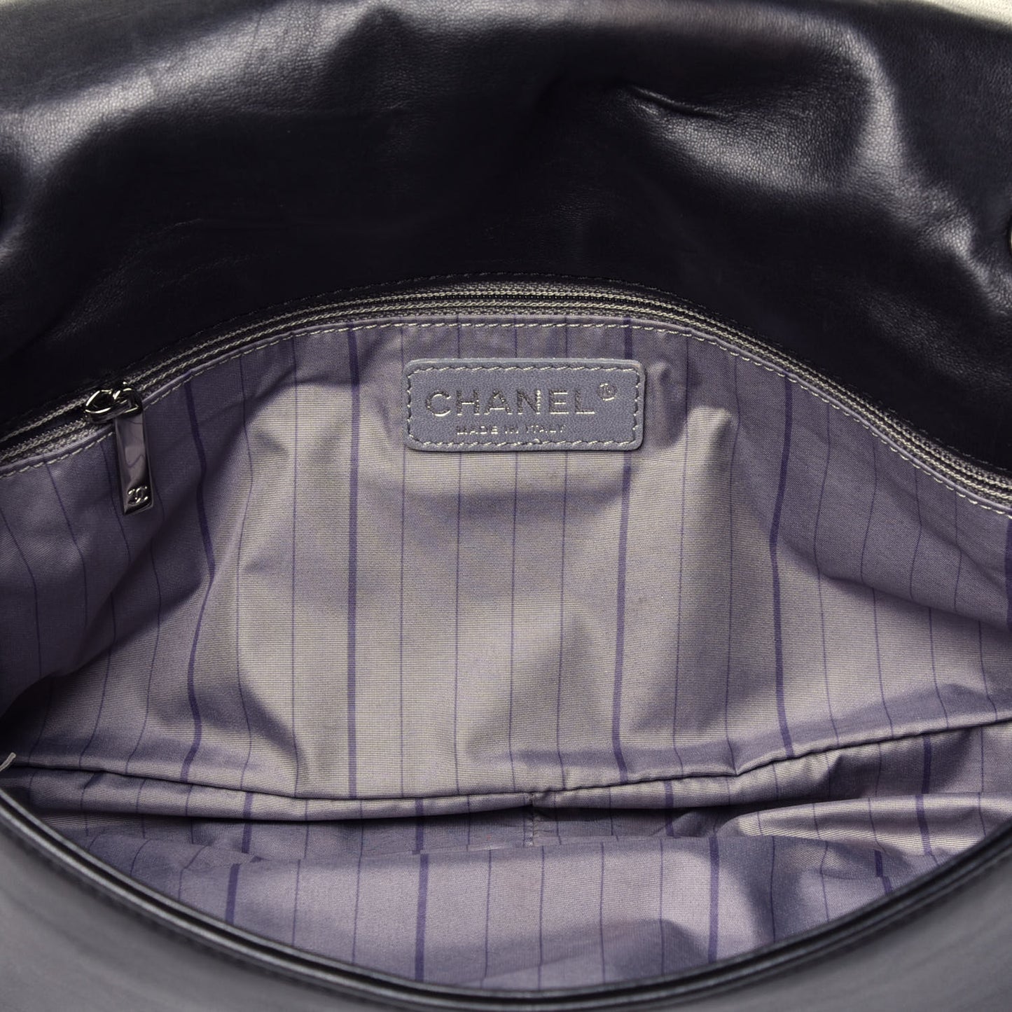 Lambskin Studded CC East West Flap Black