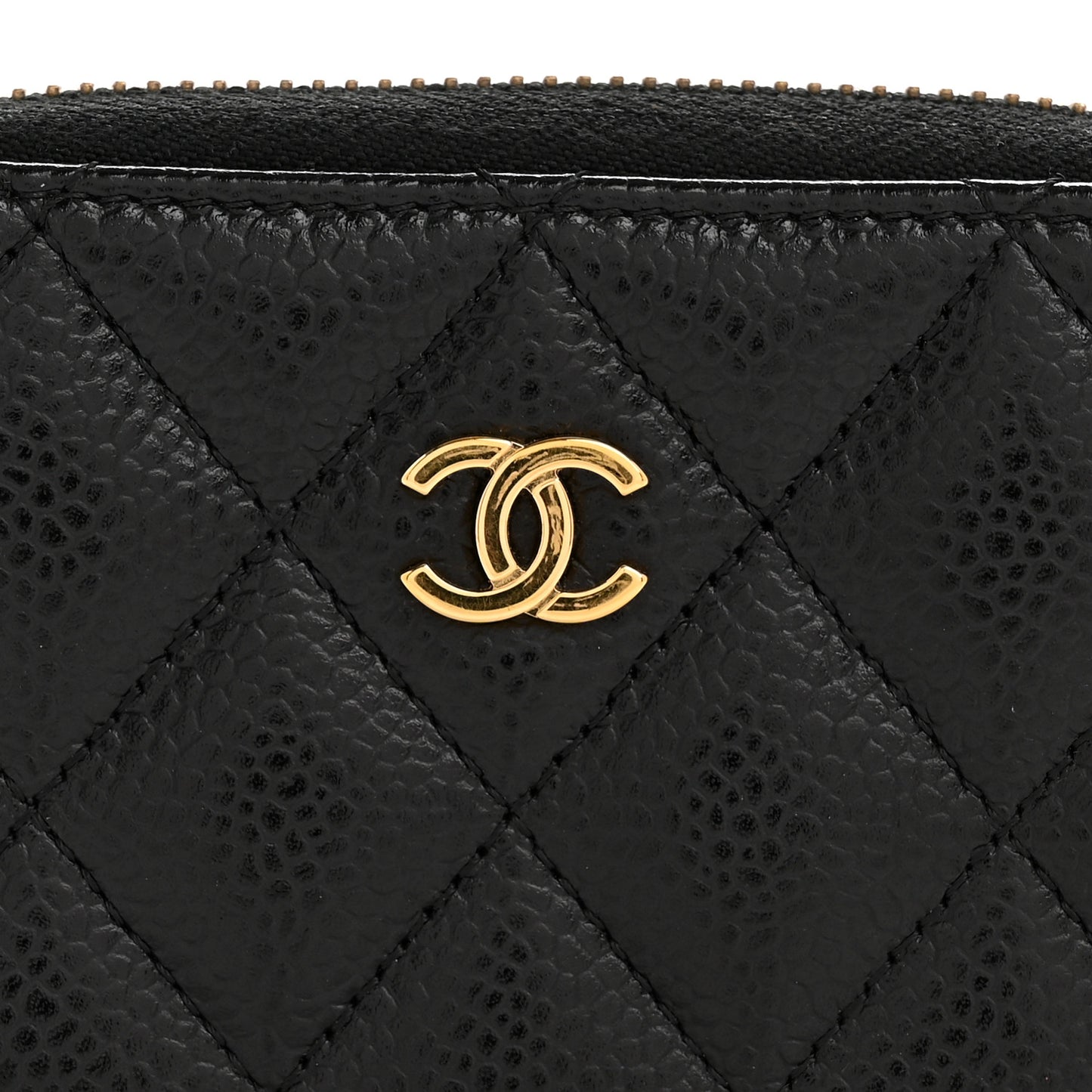 Caviar Quilted Zip Coin Purse Black