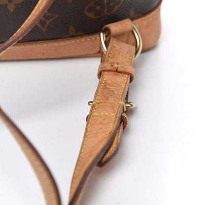 Louis Vuitton Monogram Montsouris MM Backpack 13 of 16