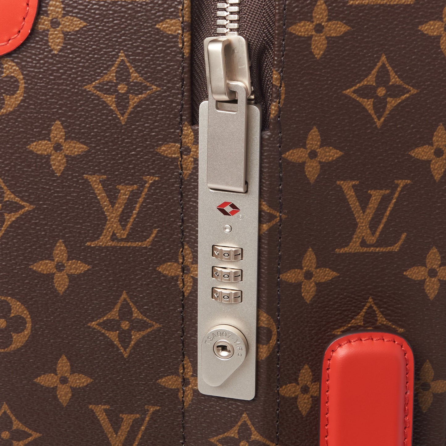 Monogram Horizon 55 Coquelicot