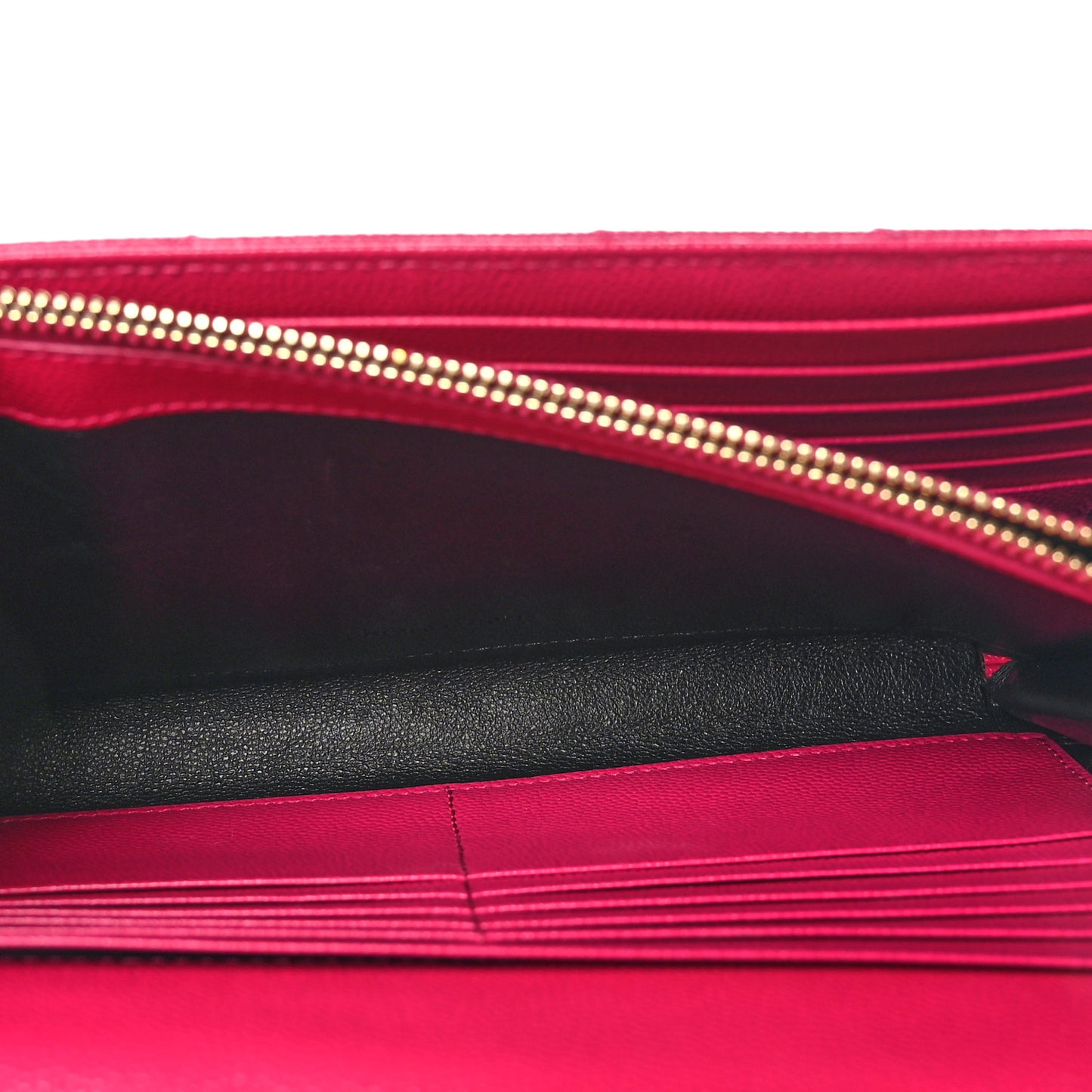 Grain De Poudre Matelasse Chevron Cassandre Chain Wallet Lipstick Fuschia
