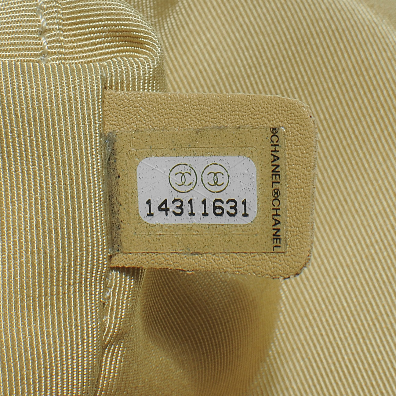 Calfskin Cerf Executive Shopper Tote Beige Clair