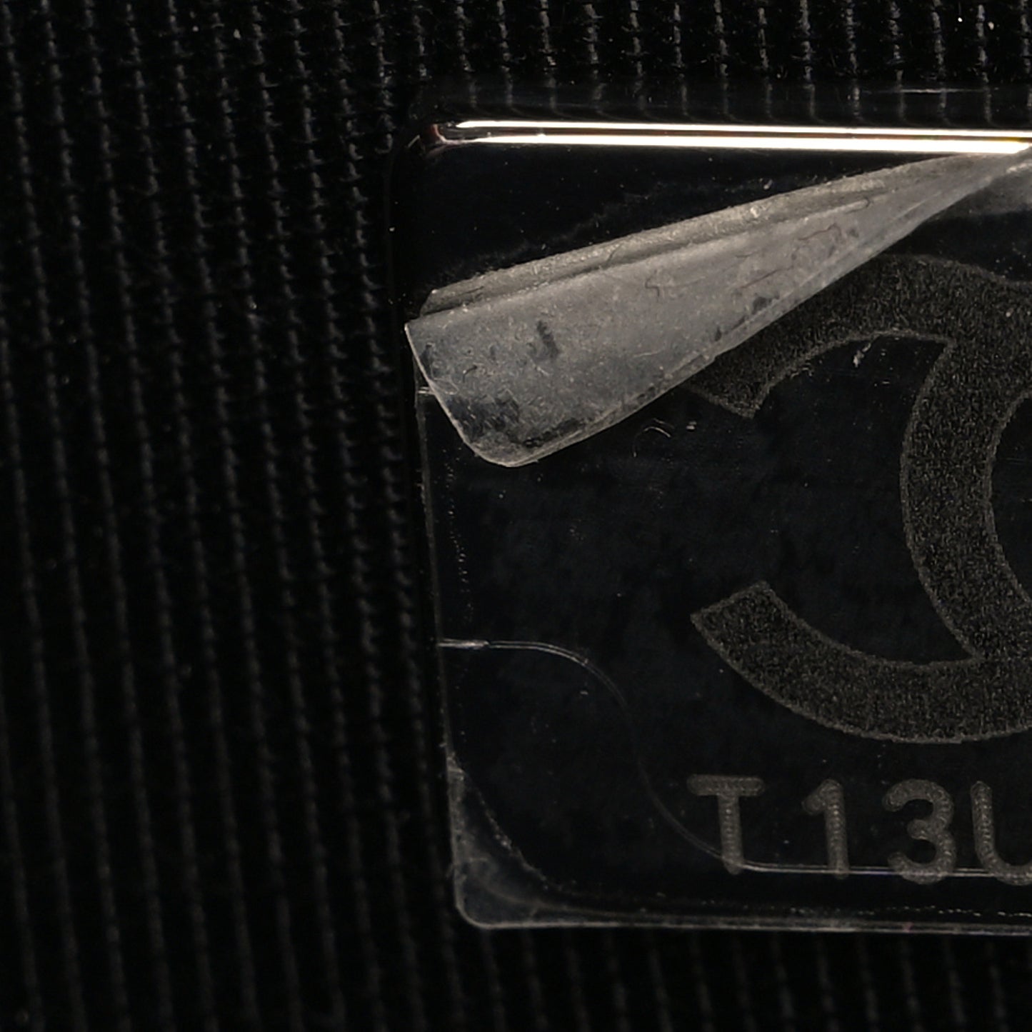 Caviar Quilted Medium Boy Flap Black