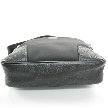 Gucci Guccissima Trim Messenger Bag Black 4 of 8