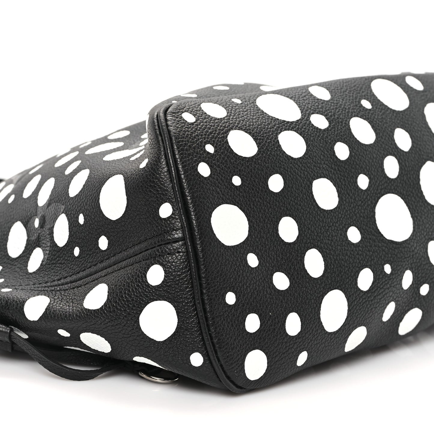 LV X YK Empreinte Neverfull MM Black White