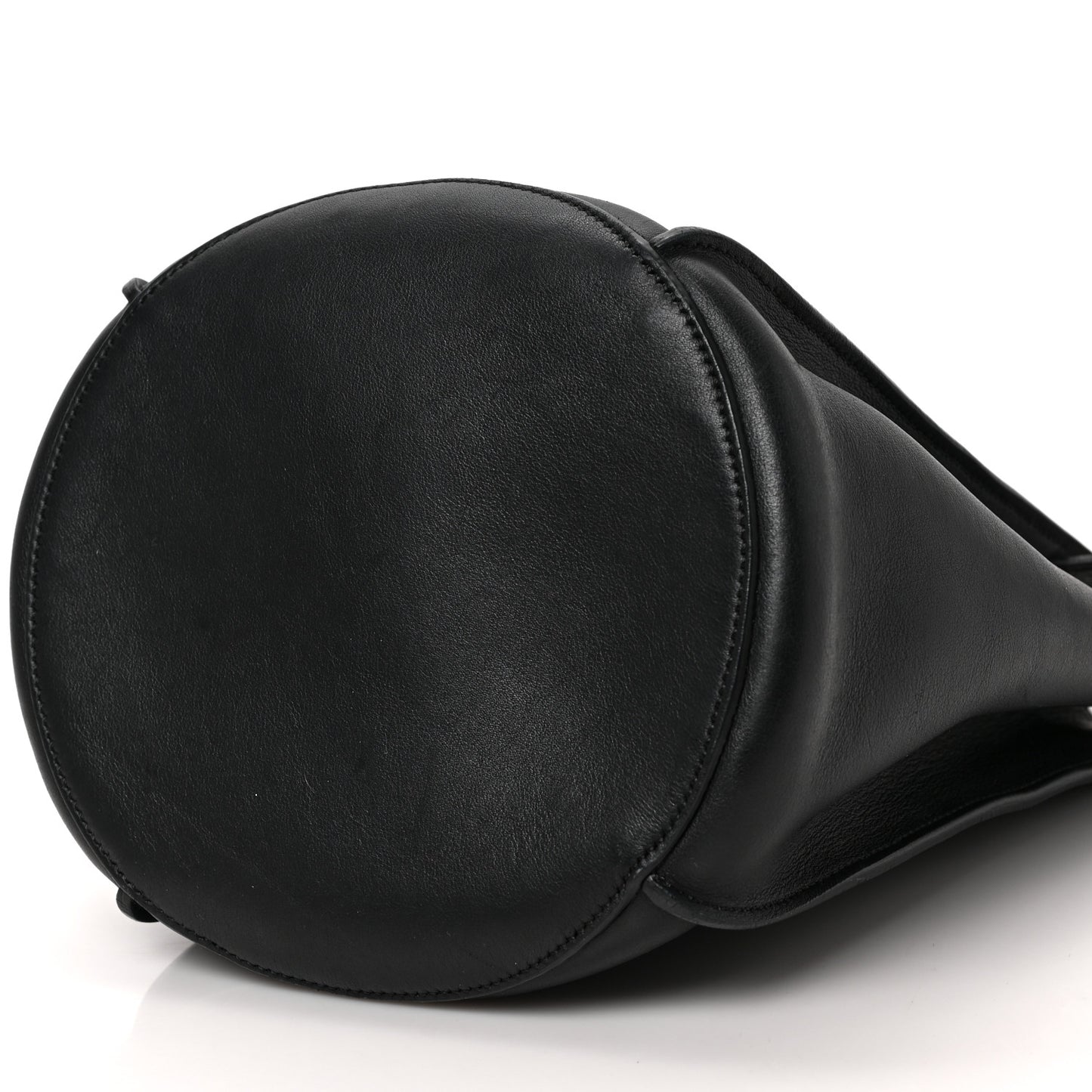 Supple Grained Calfskin Long Strap Big Bag Bucket Black