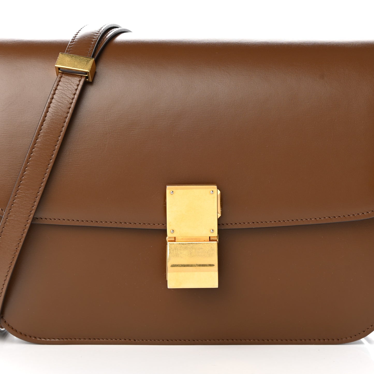 Box Calfskin Medium Classic Box Flap Bag Camel