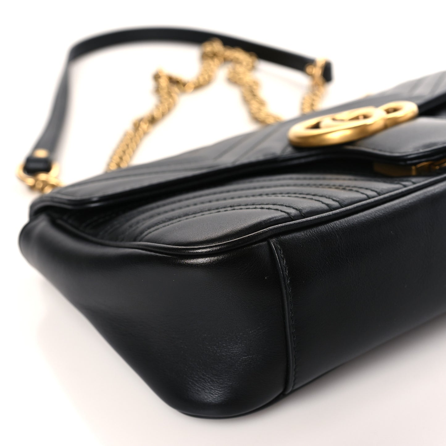 Calfskin Matelasse Small GG Marmont Shoulder Bag Black