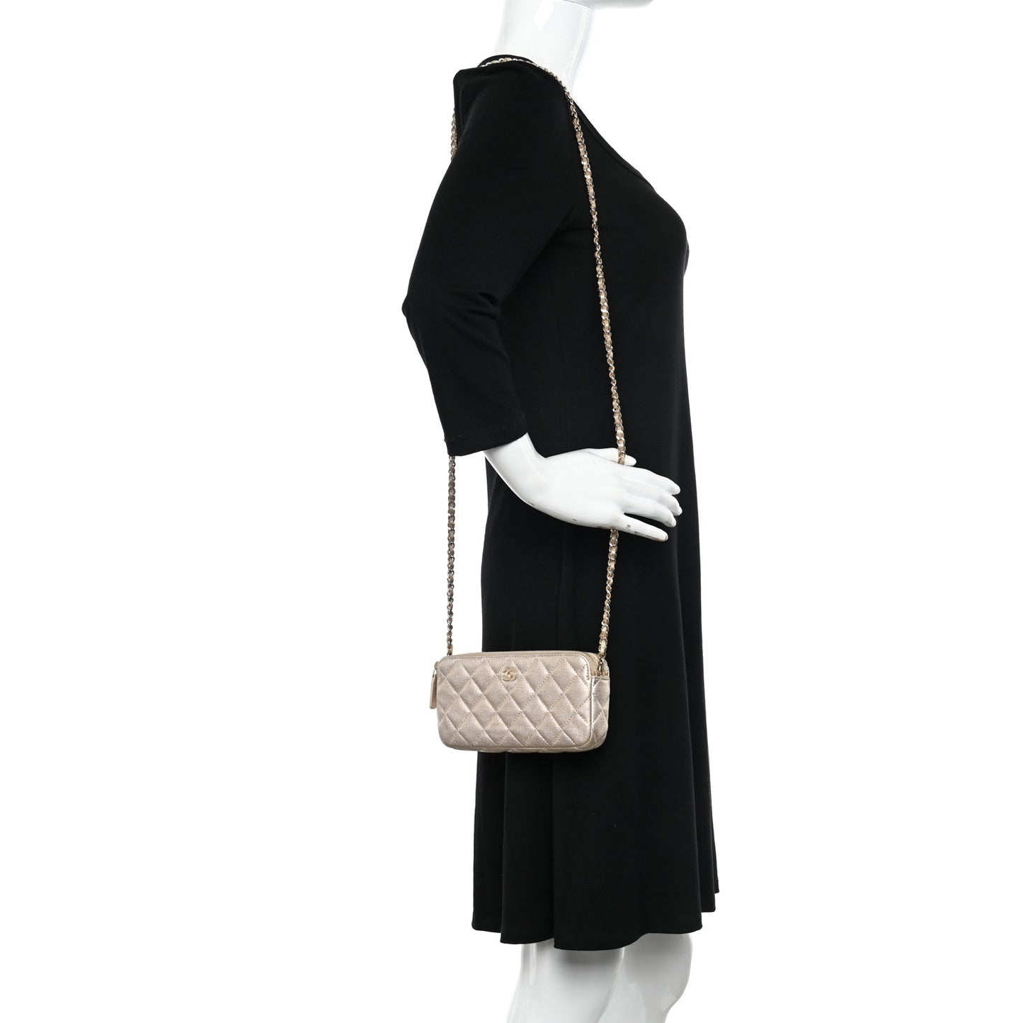 Metallic Lambskin Quilted Small Clutch With Chain Gold