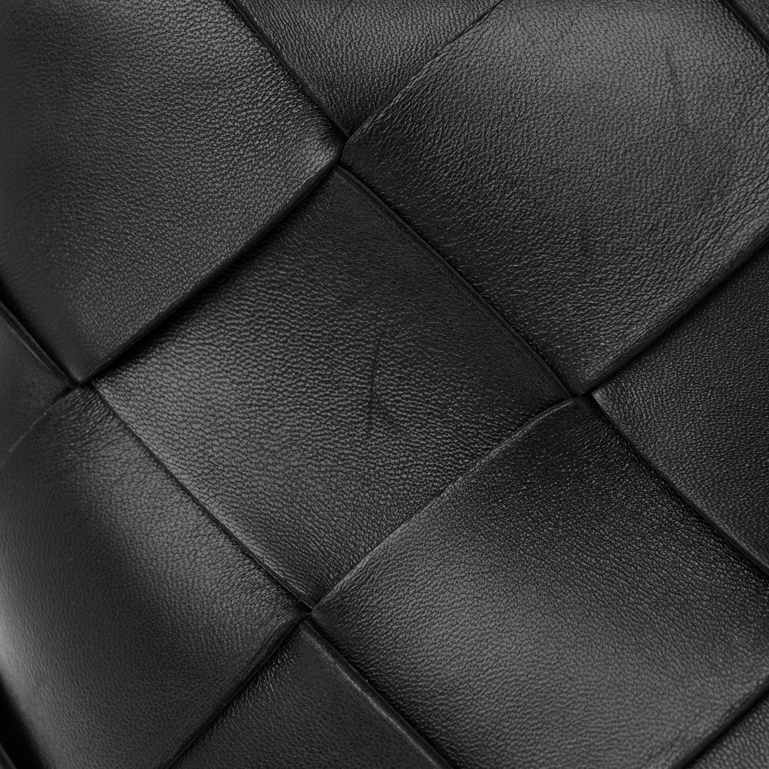 Bottega Veneta Nappa Maxi Intrecciato Clasp Bucket Bag Black 11 of 13
