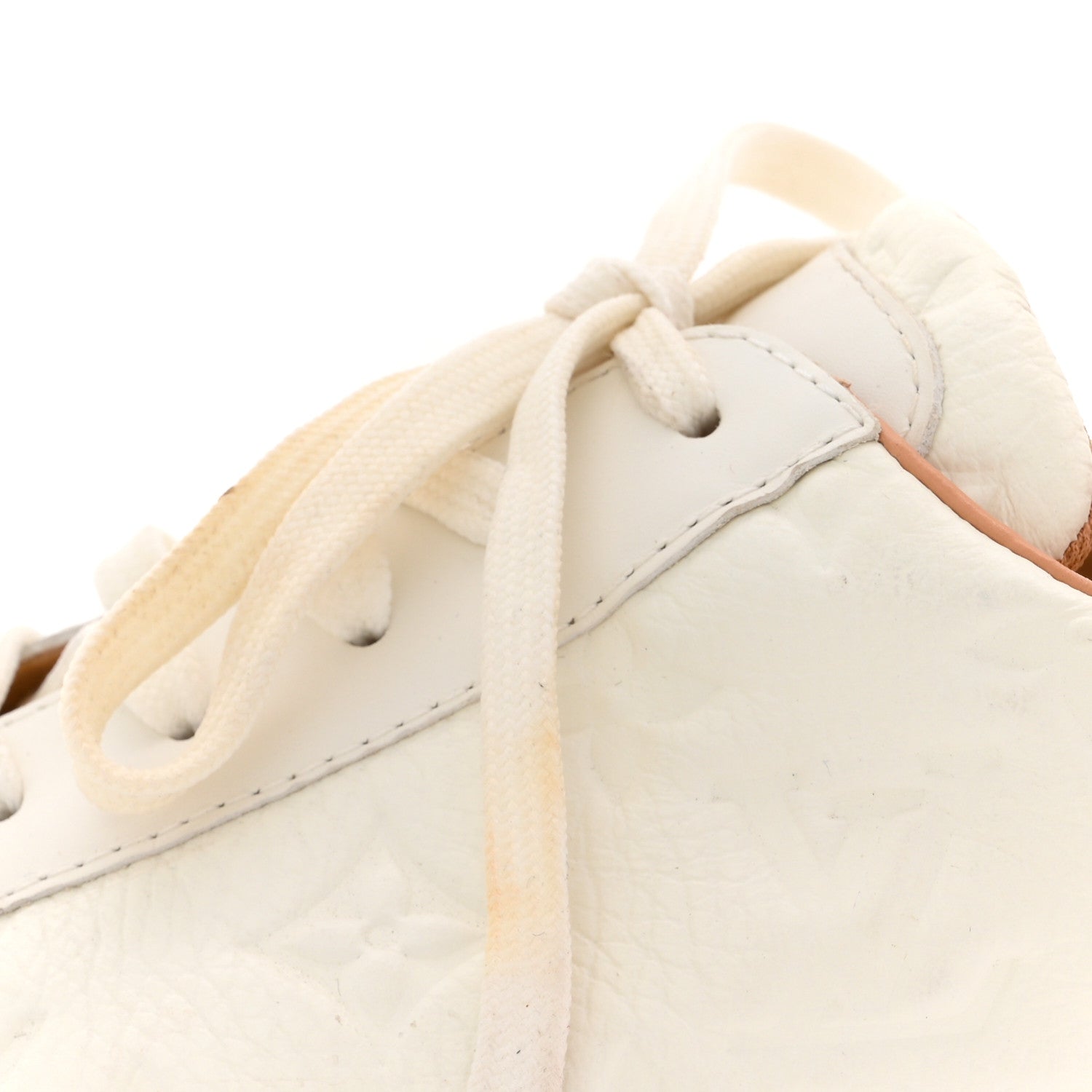 Louis Vuitton Grained Calfskin Embossed Monogram Mens Beverly Hills Sneakers 8.5 White 11 of 12