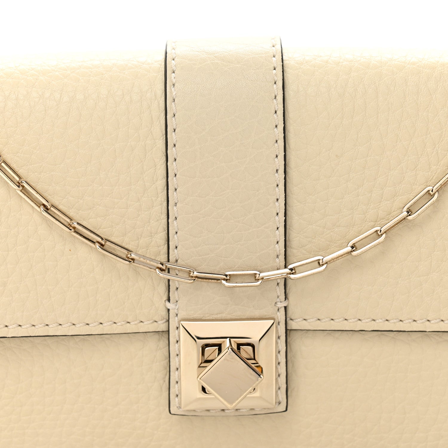 Valentino Garavani Pebbled Calfskin Rockstud Chain Clutch Light Ivory 7 of 10