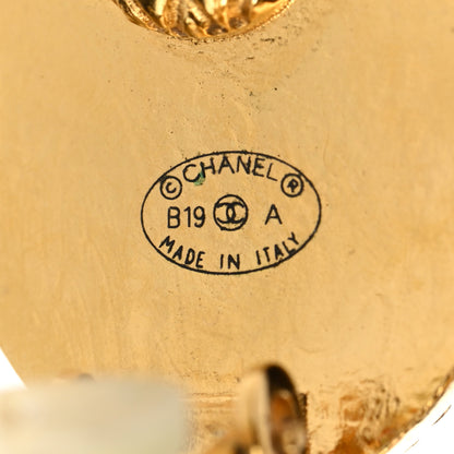 Chanel Resin Along The Nile CC Clip On Earrings Gold Black 3 of 4