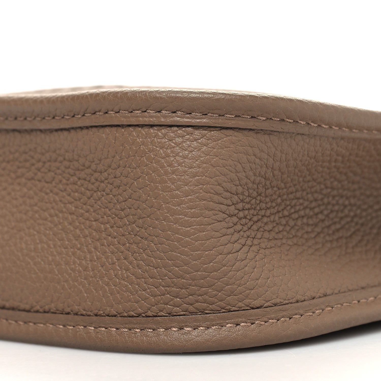 Hermes Taurillon Clemence Flipperball Sangle Evelyne TPM Beige De Weimar Noisette Cuivre Gold 10 of 11