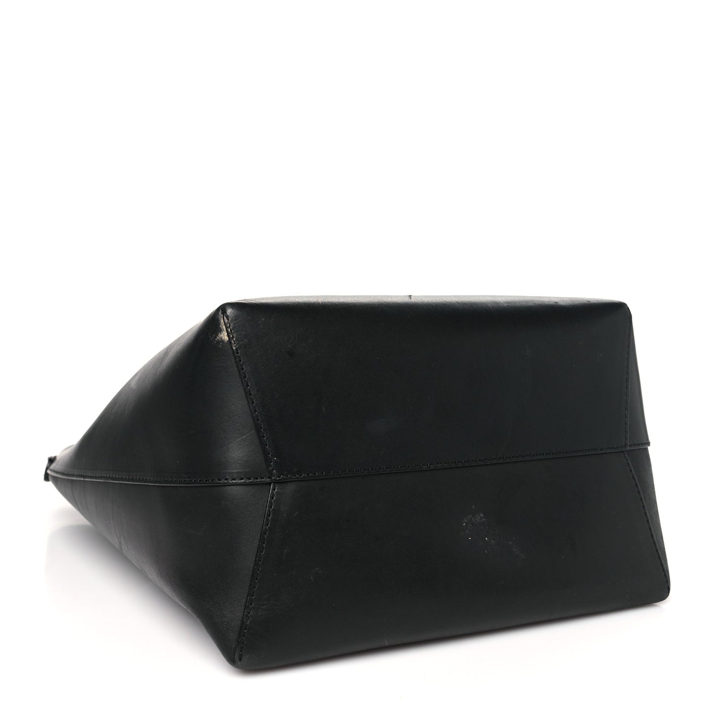 Vegetable Tanned Calfskin Bucket Bag Black Dolly