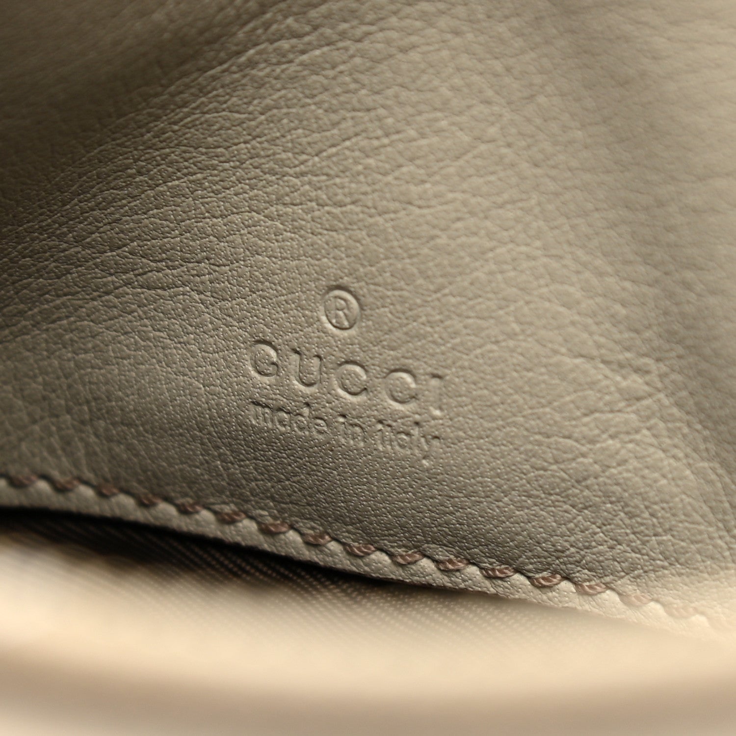 Gucci Guccissima Heart Wristlet Off White 6 of 7