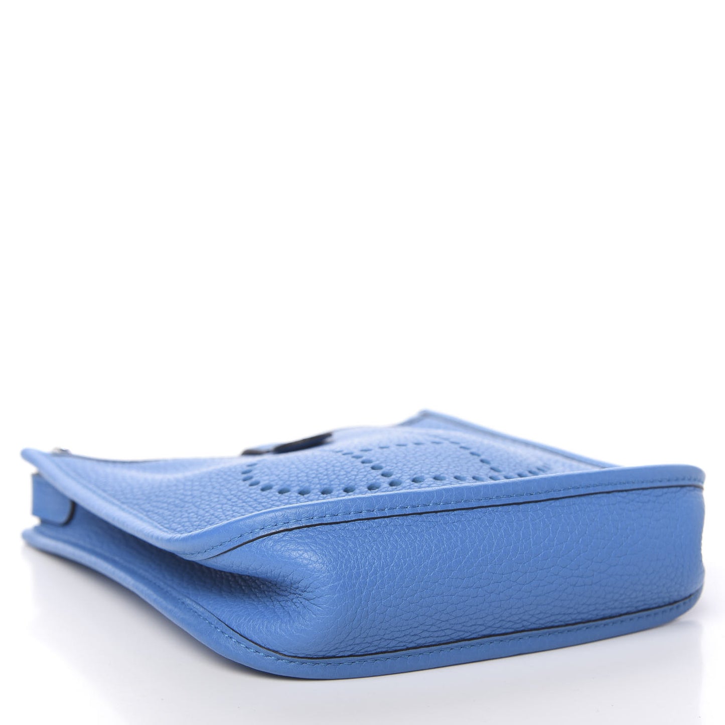 Taurillon Clemence Evelyne TPM Bleu Zanzibar