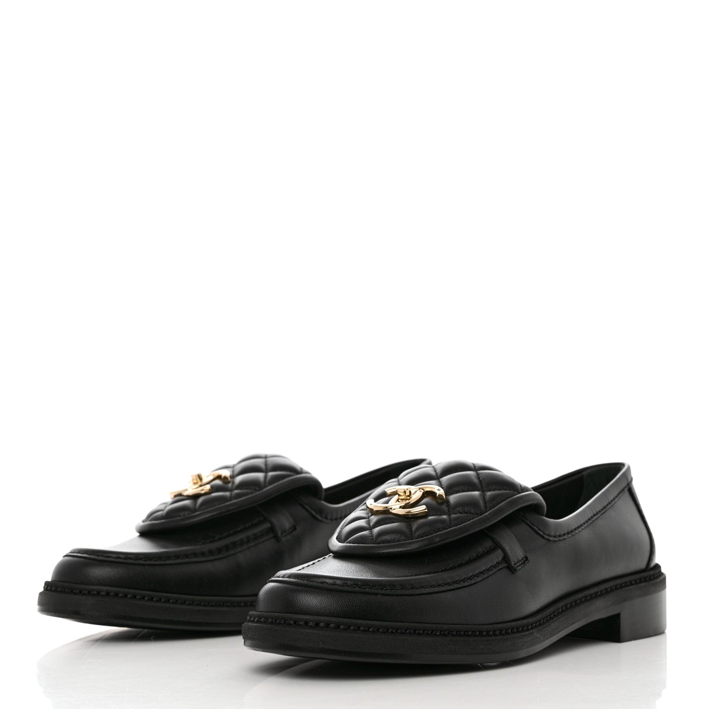 Lambskin Quilted CC Turnlock Loafers 38 Black