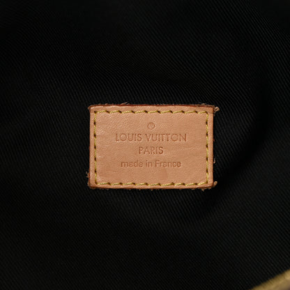 Louis Vuitton Monogram Bumbag 6 of 15