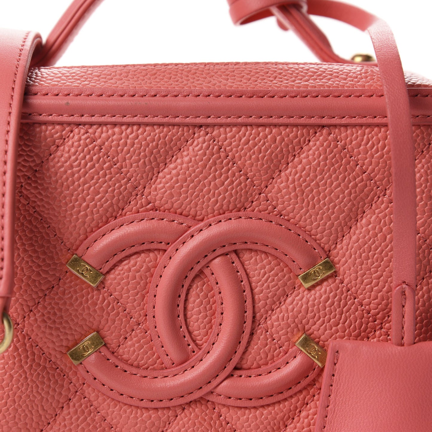 Caviar Quilted Small CC Filigree Vanity Case Coral