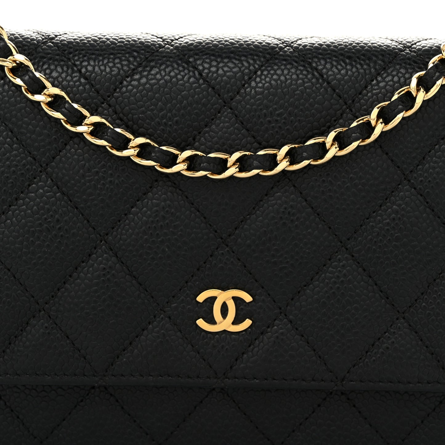 Caviar Quilted Wallet on Chain WOC Black