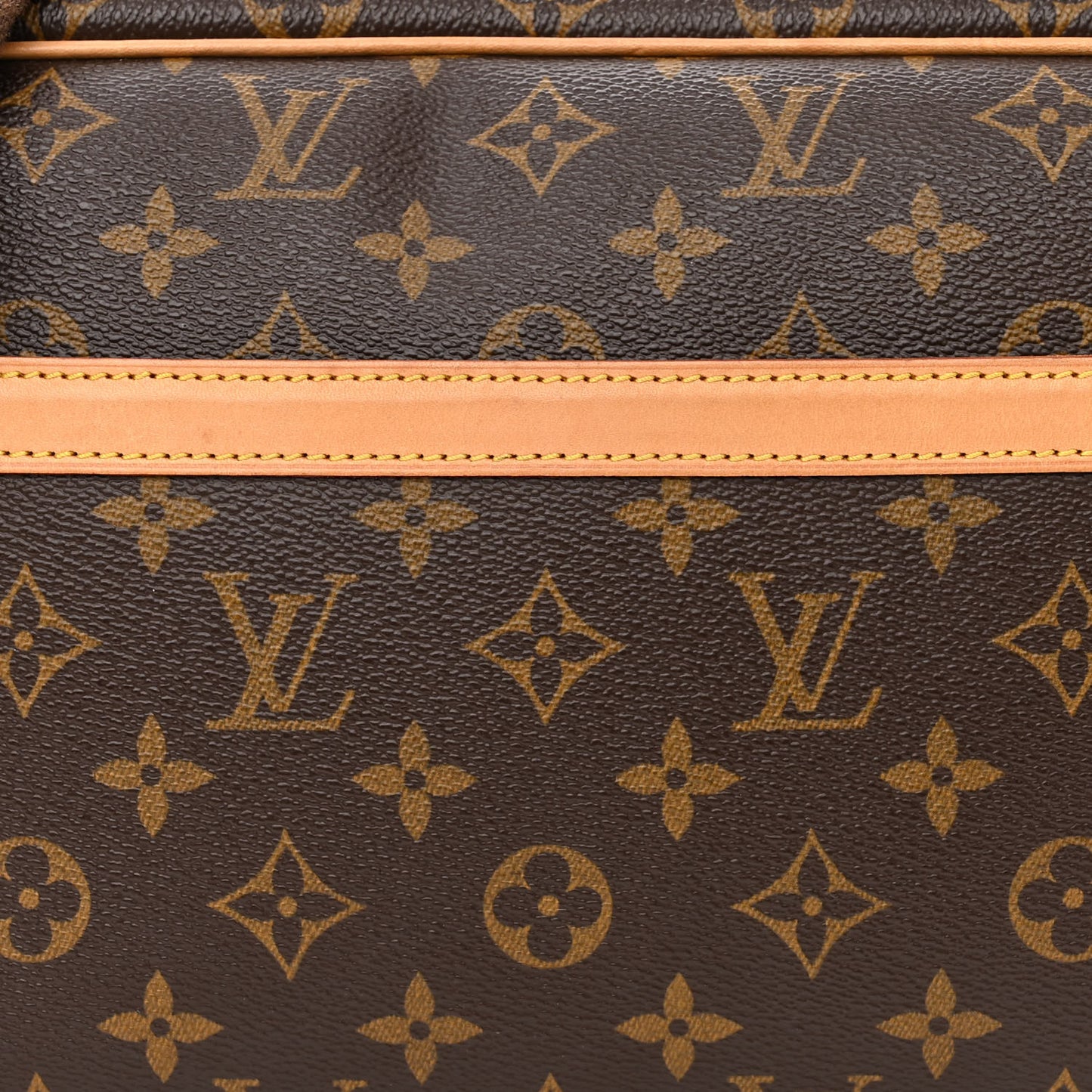 Monogram Reporter PM