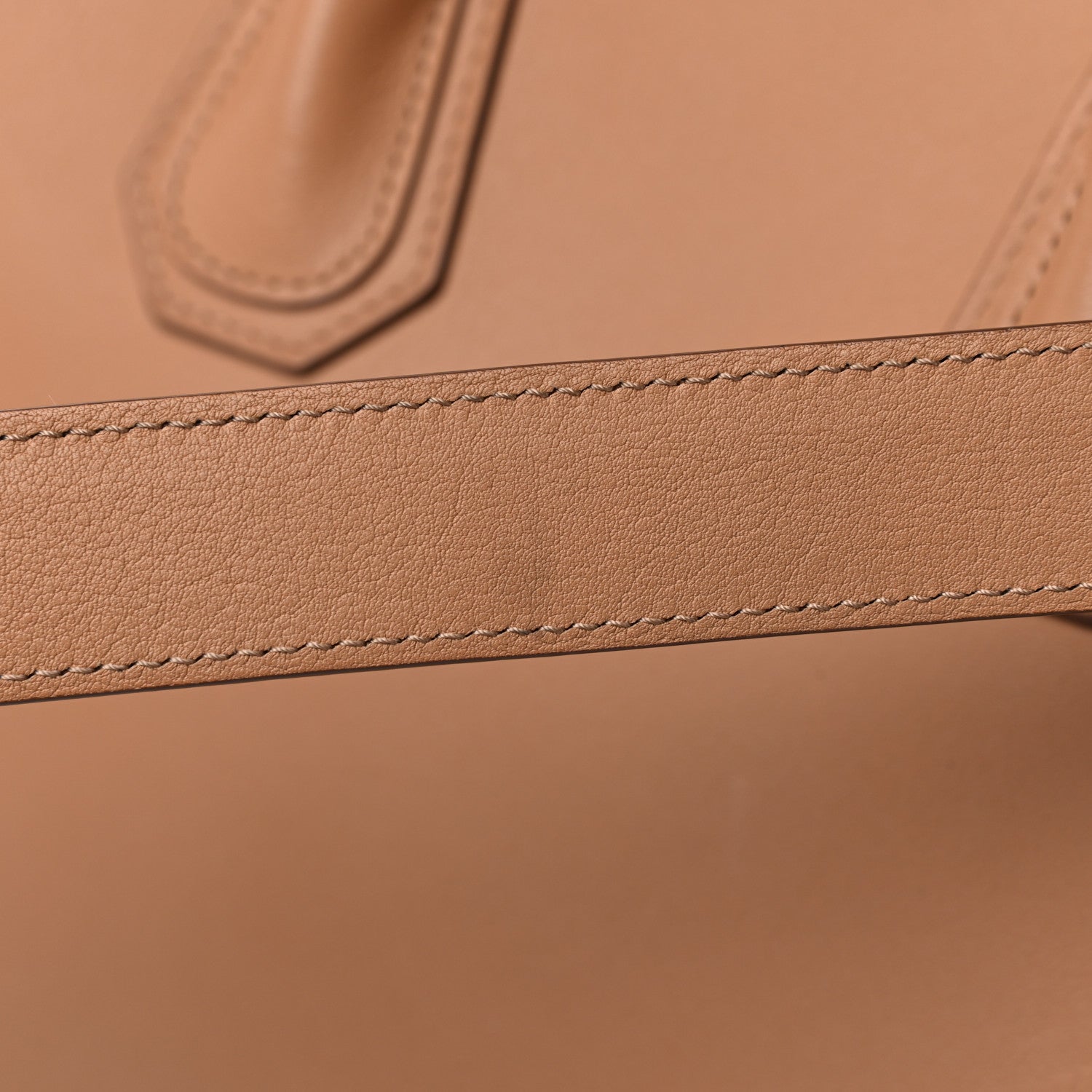 Givenchy Sugar Goatskin Braided Medium Antigona Medium Beige 19 of 21