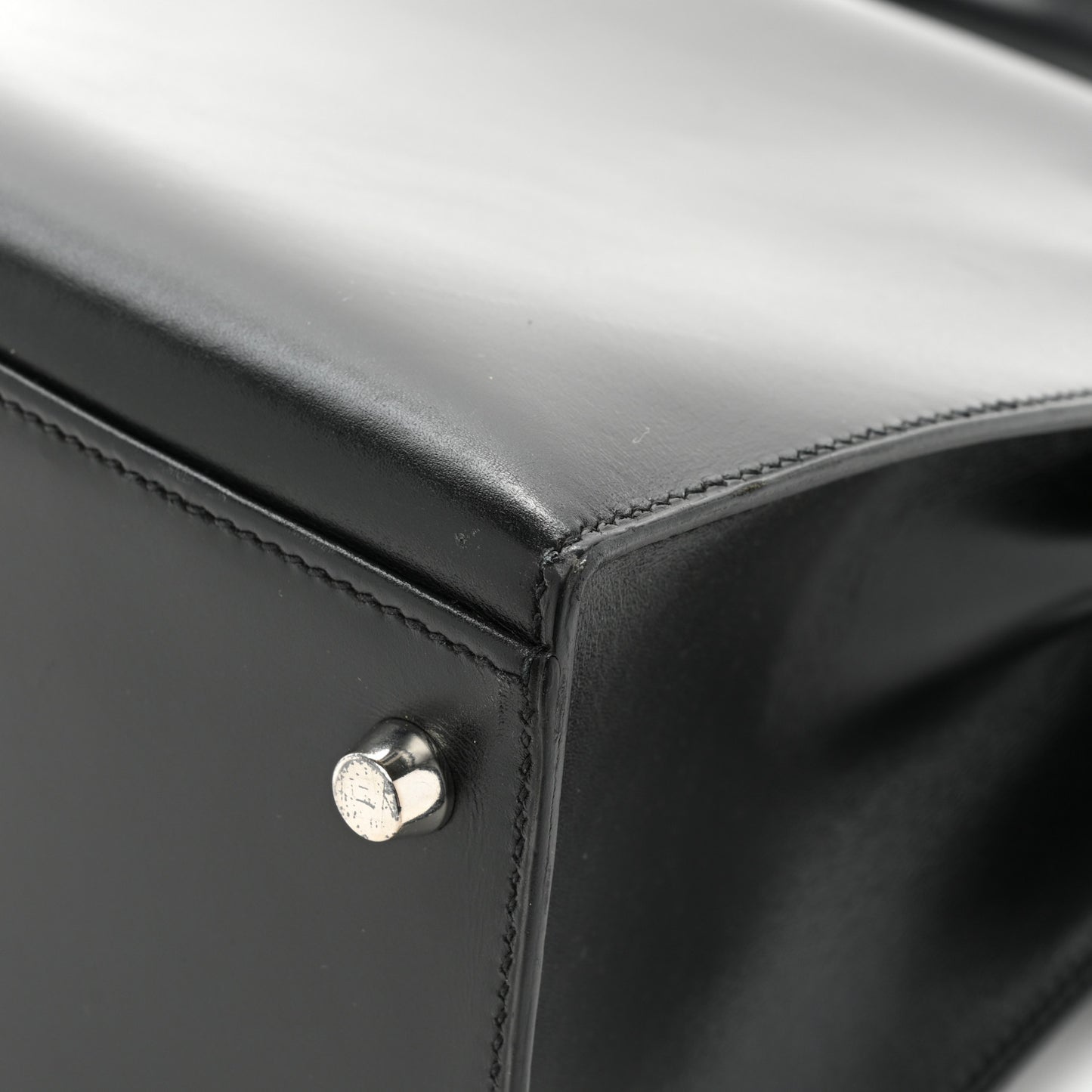 Box Kelly Sellier 32 Black